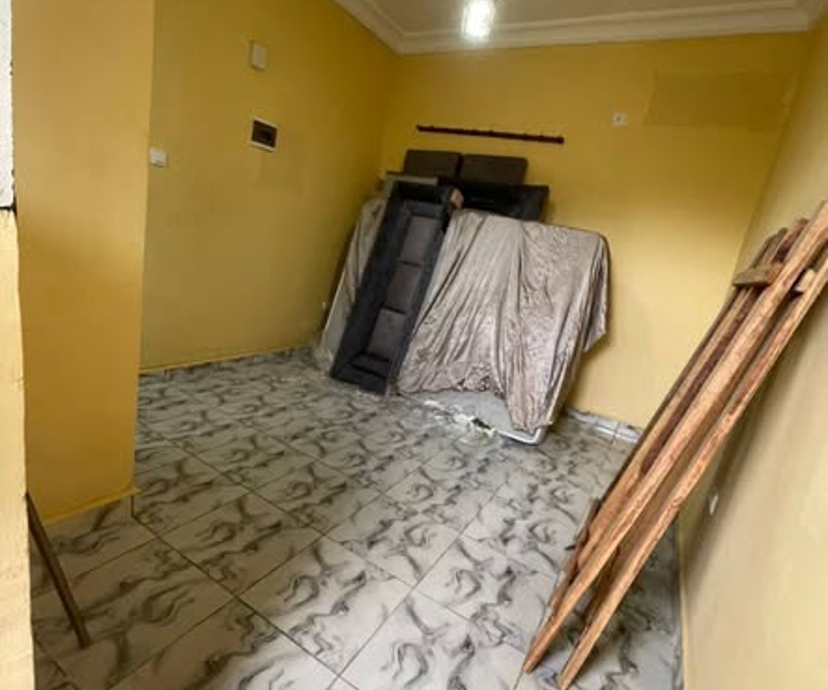 Chambre moderne à louer - Logbessou, Christna