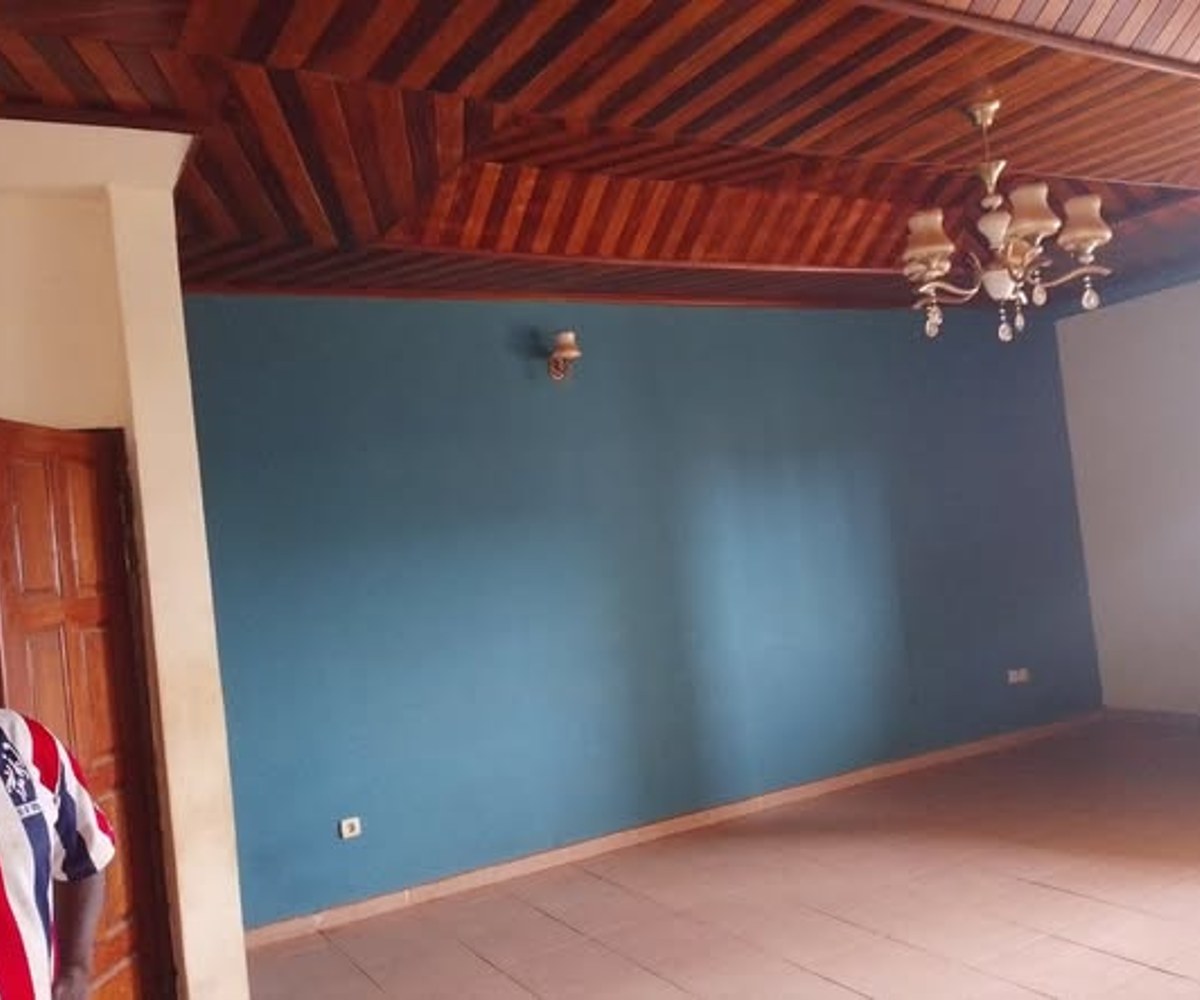 Très vaste appartement moderne 2 chambres à Mimboman Don Bosco