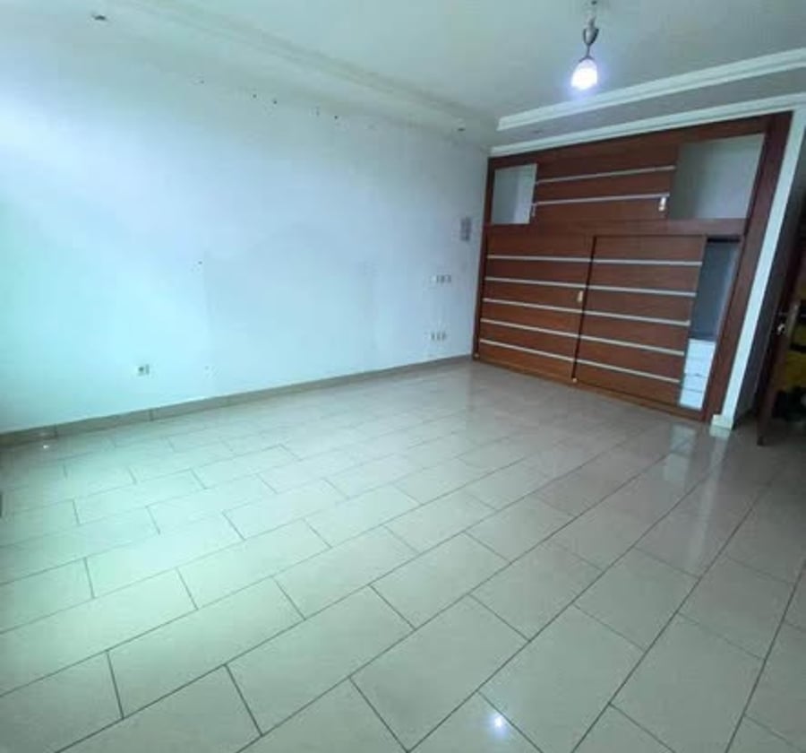 Magnifique appartement 3 chambres à louer - Bali, Douala