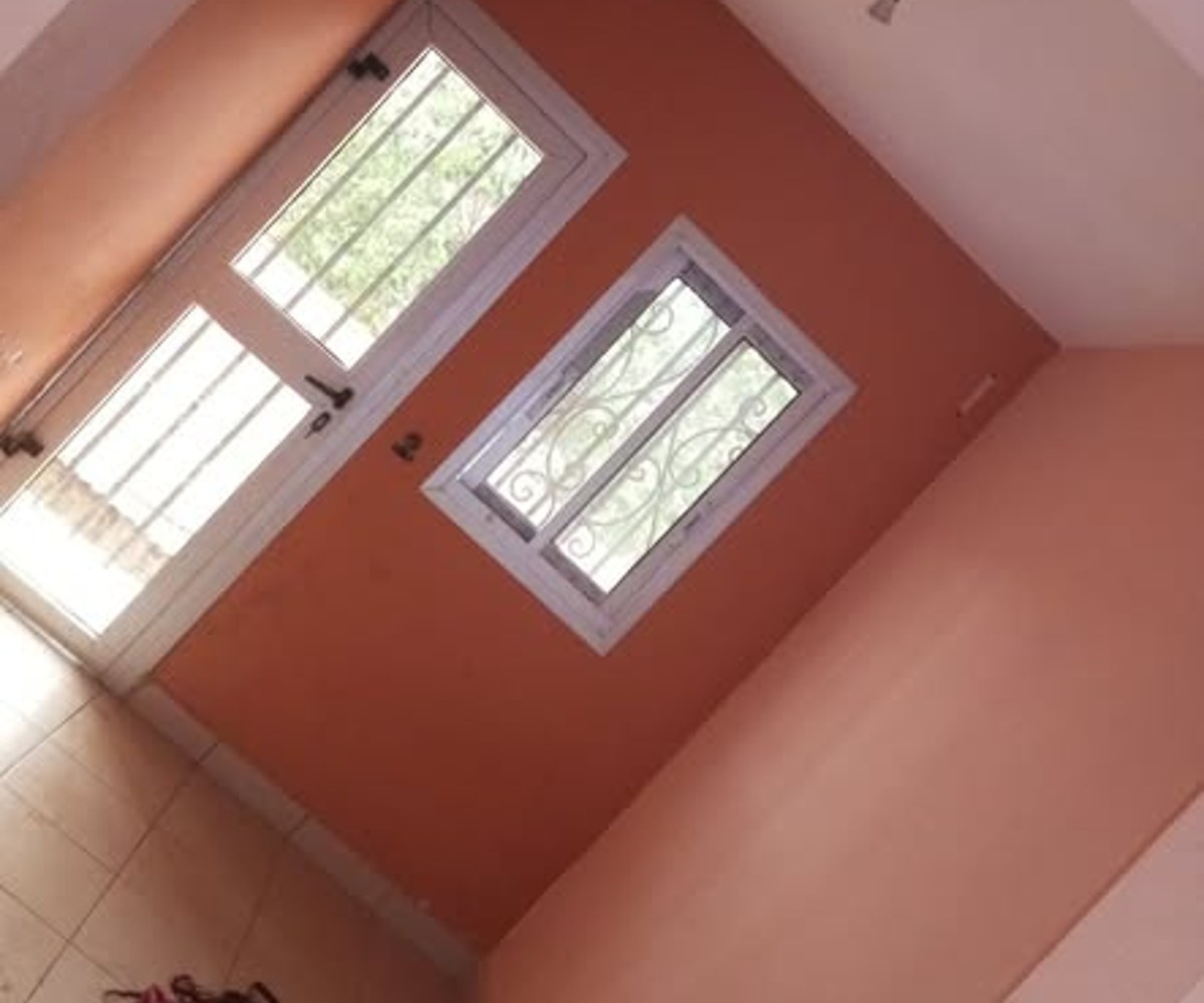 Appartement 2 chambres à louer à Ngousso