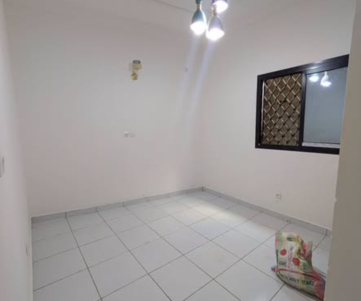 Vaste studio haut standing à Logbessou
