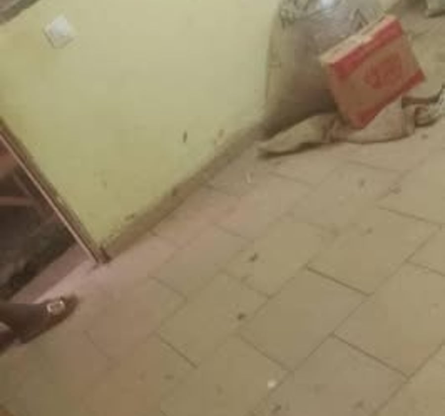 Chambre simple à Nsam, Yaoundé