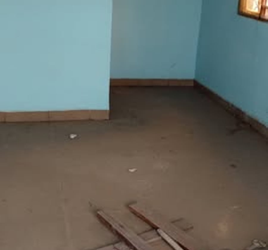 Espace commercial à louer à Akwa centre