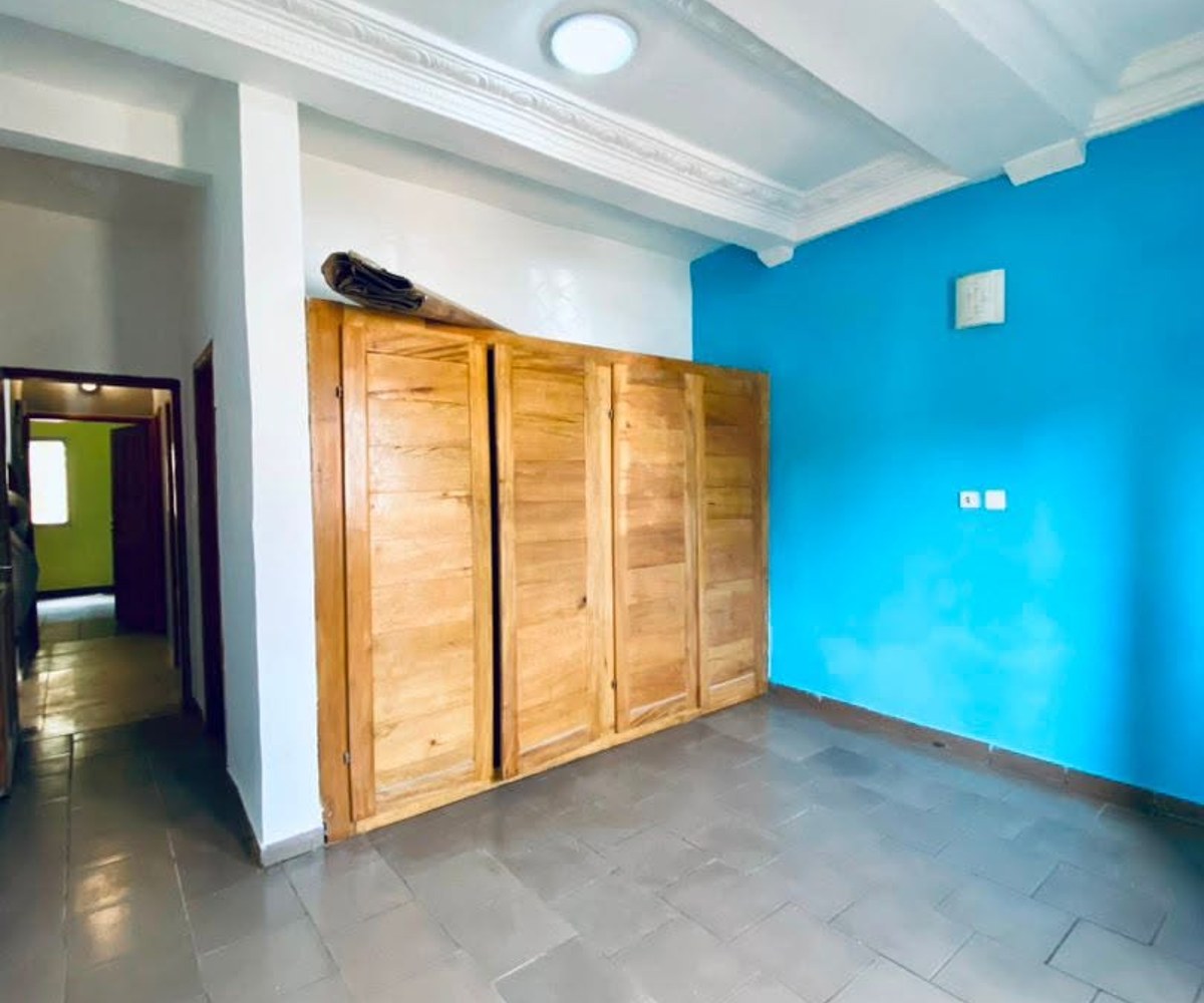 Appartement haut standing 3 chambres - Kotto