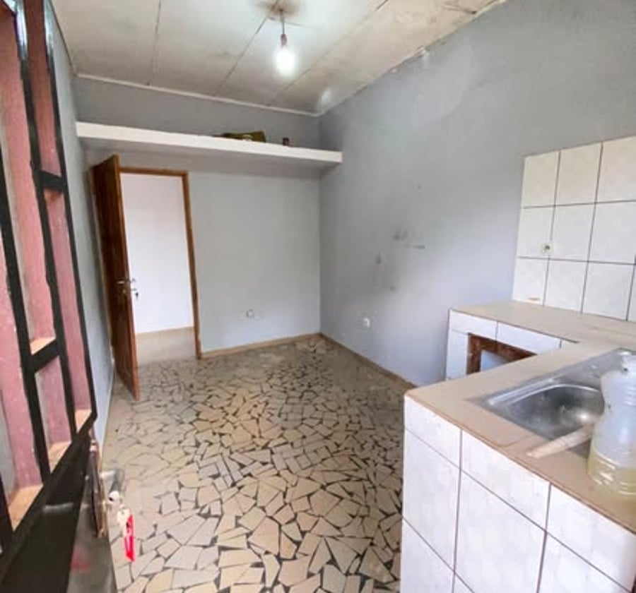 Villa moderne à louer à Mbog Abang