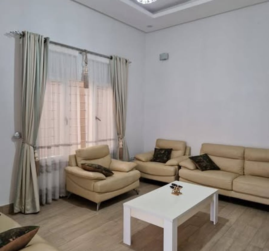 Duplex meublé à louer – Nkoabang, Yaoundé