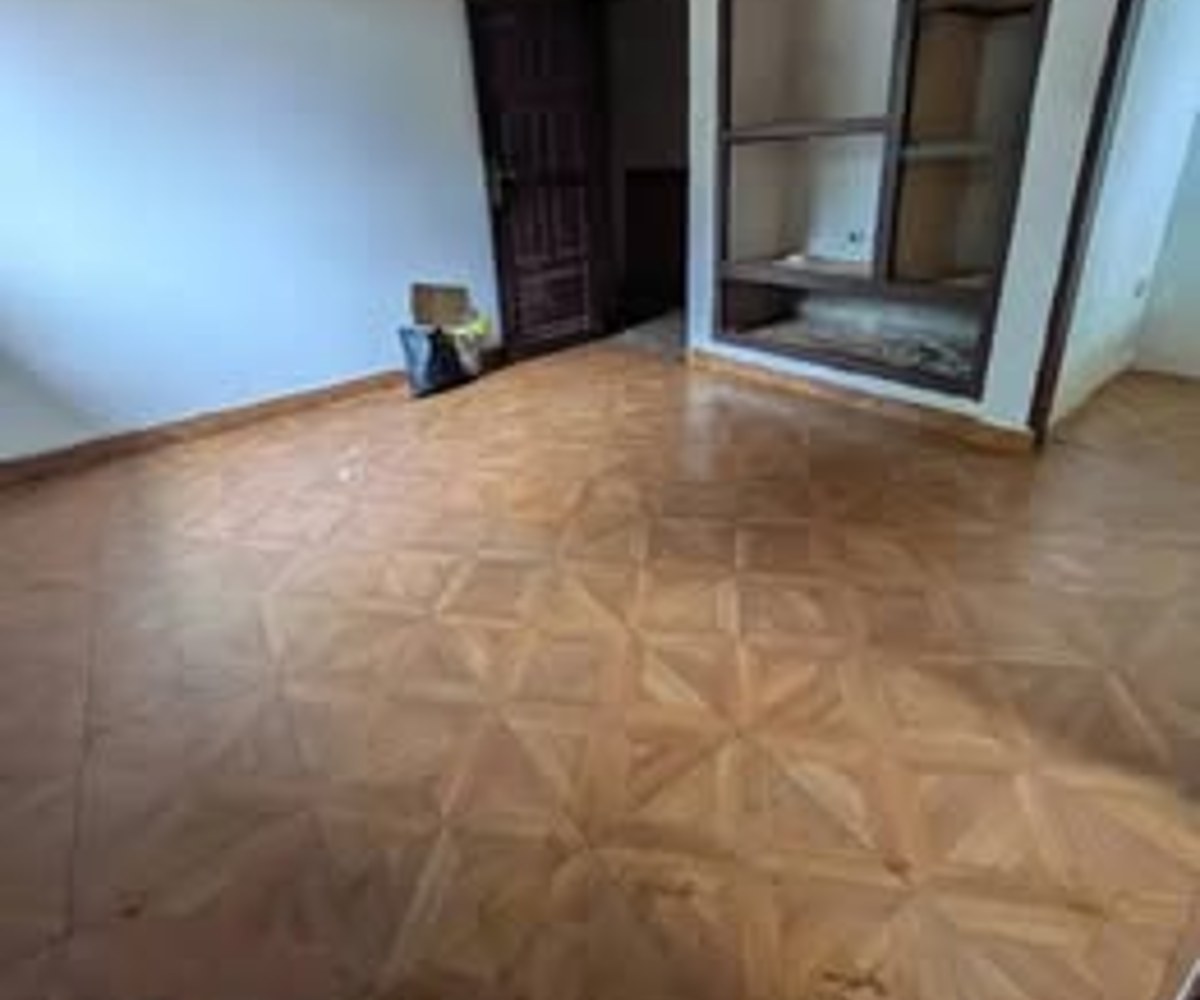 Chambre moderne à louer à Odza commissariat