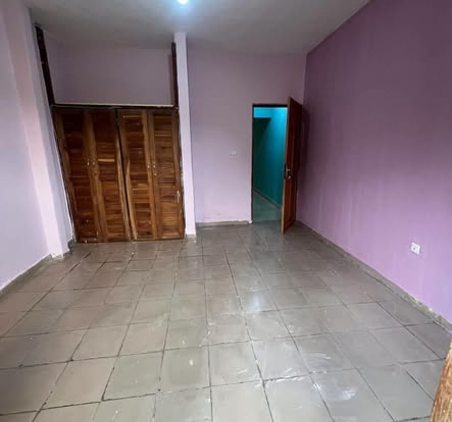 Studio à louer - Biyem-Assi TKC - 60 000 FCFA