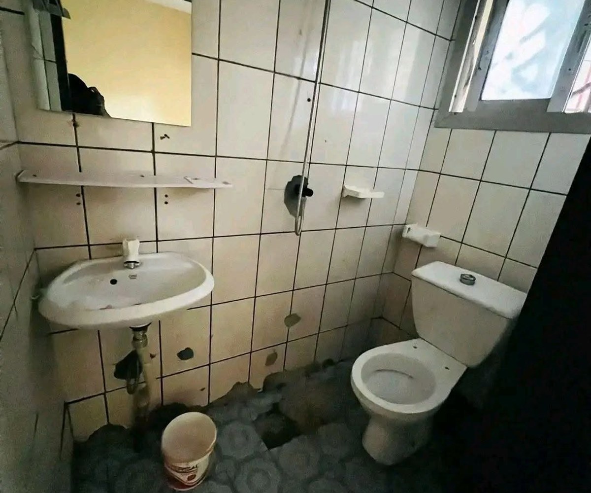 Chambre moderne à louer - Ange Raphaël, Douala