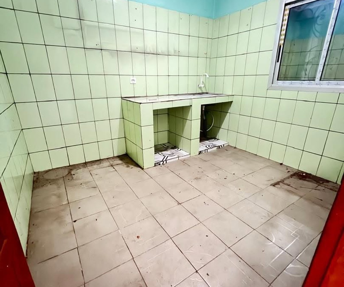 Appartement 2 chambres à louer à Logbessou