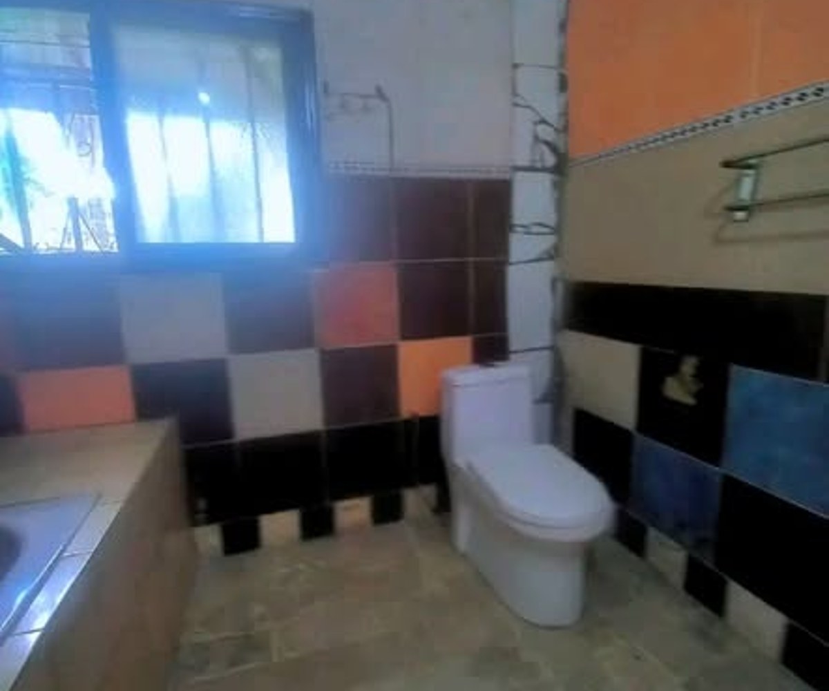 Vaste appartement bon standing à Akwa - 2 chambres, 3 douches