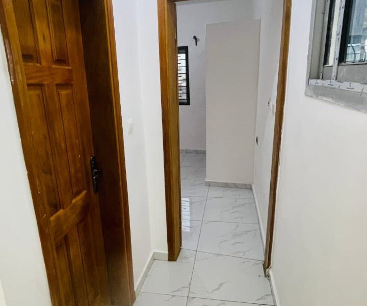 Studio à louer à Bonamoussadi