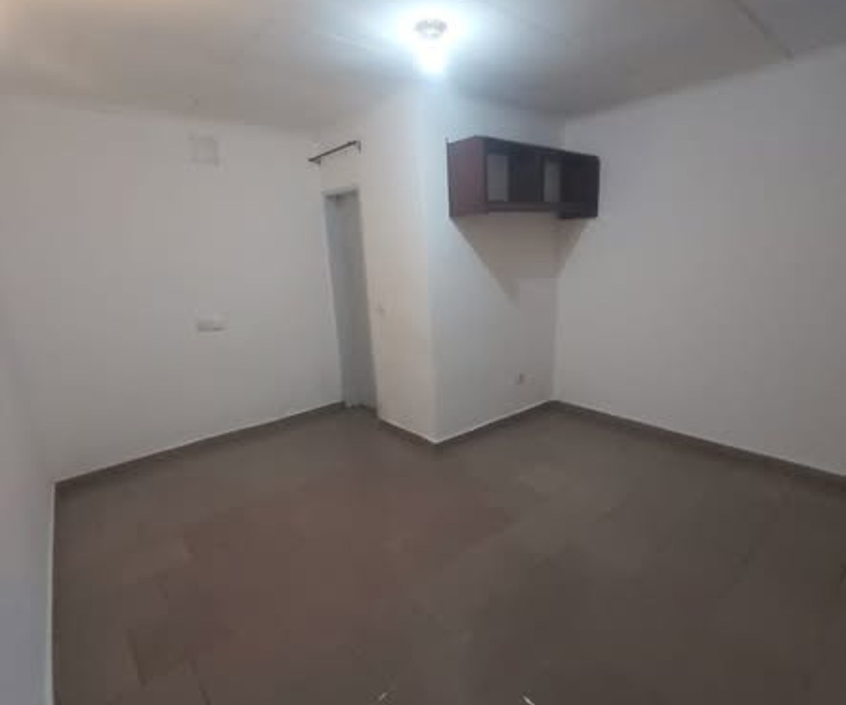 Chambre moderne à Biyem-Assi