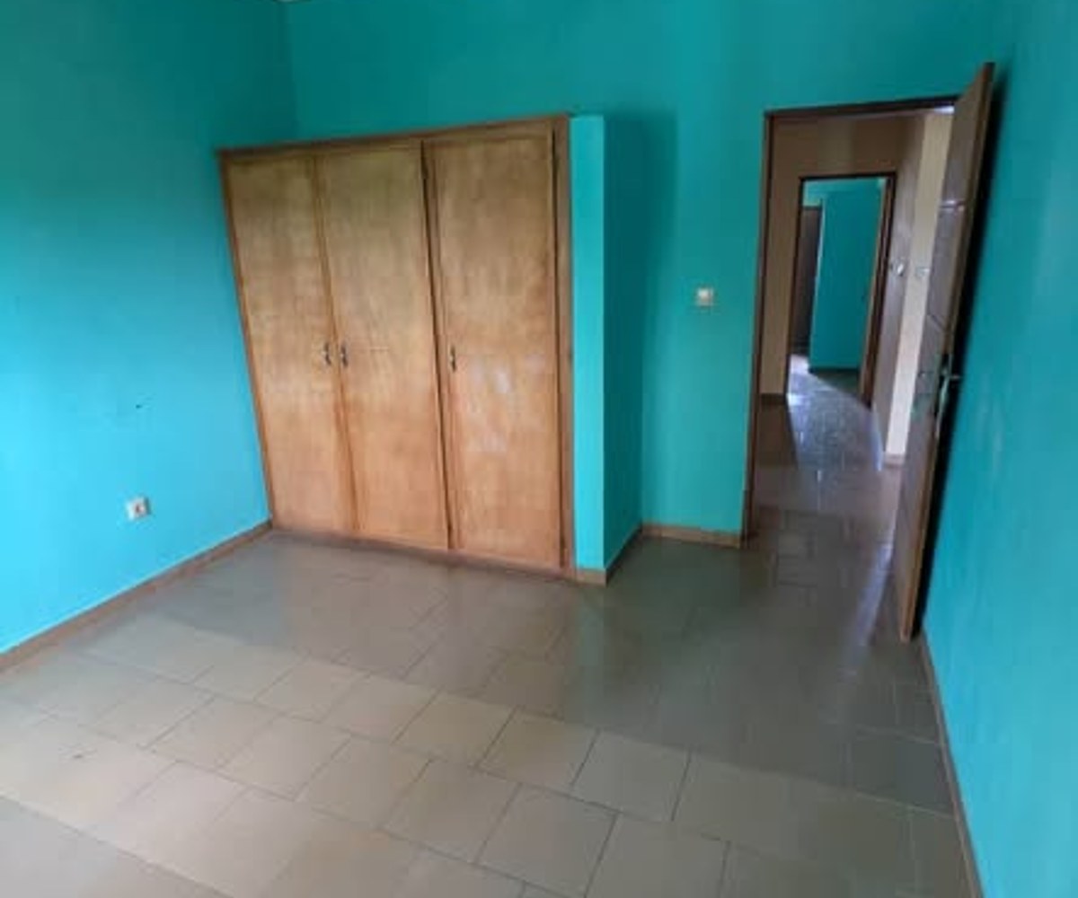 Appartement à louer à Etoudi - 3 chambres