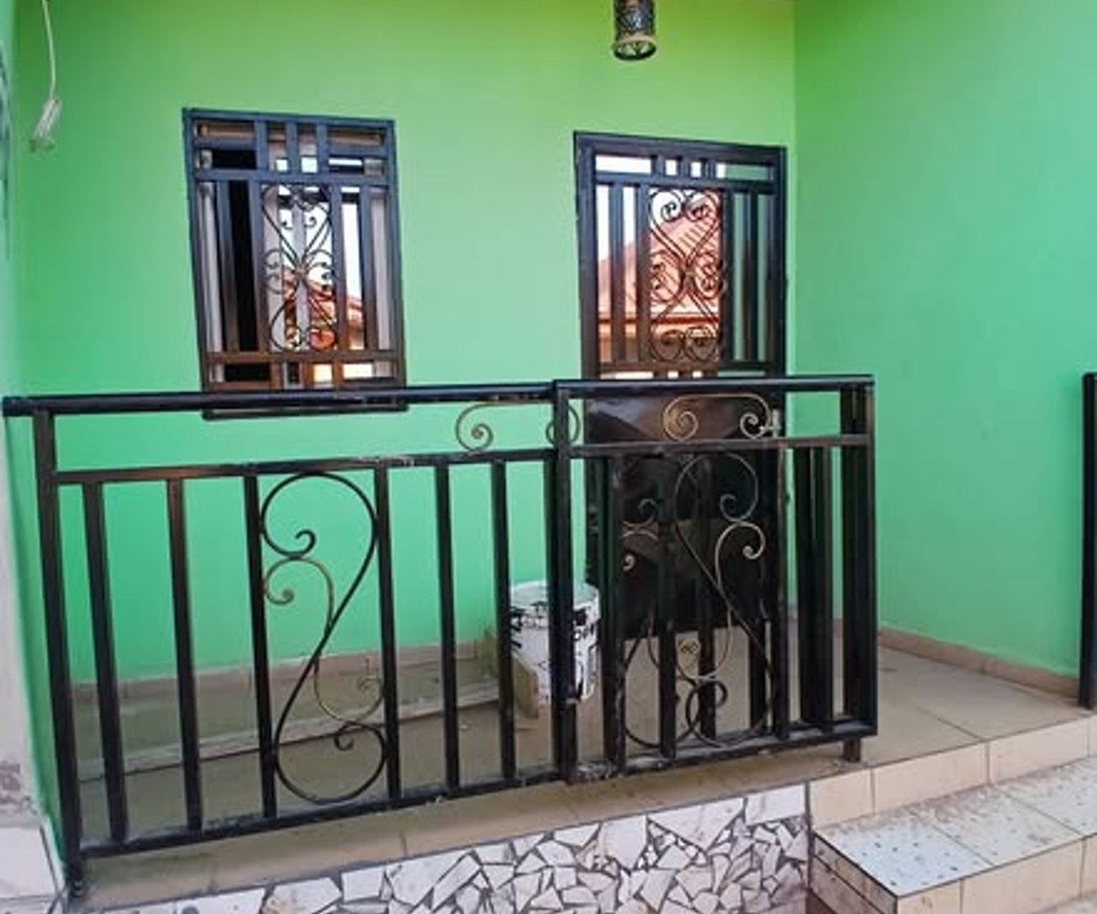 Studio moderne à Monti Nkilgoue