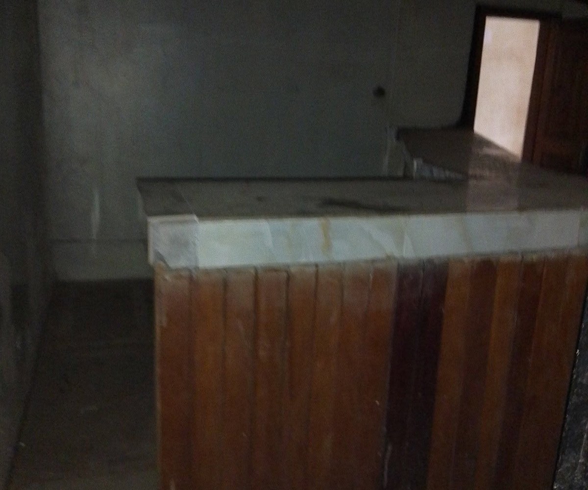 Emplacement commercial à louer - Yaoundé Centre-ville