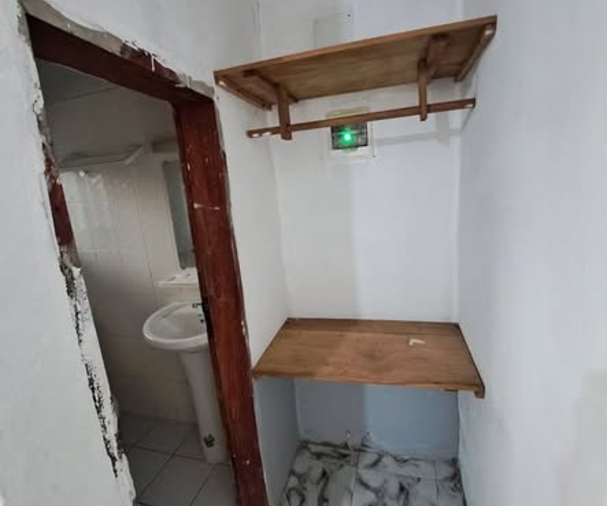 Chambre moderne 2 pièces à Odza petit marché