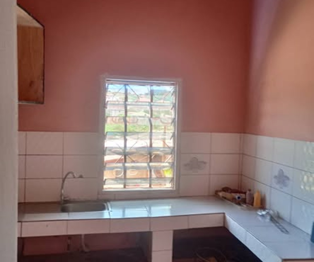 Appartement 2 chambres à louer à Nkolbisson