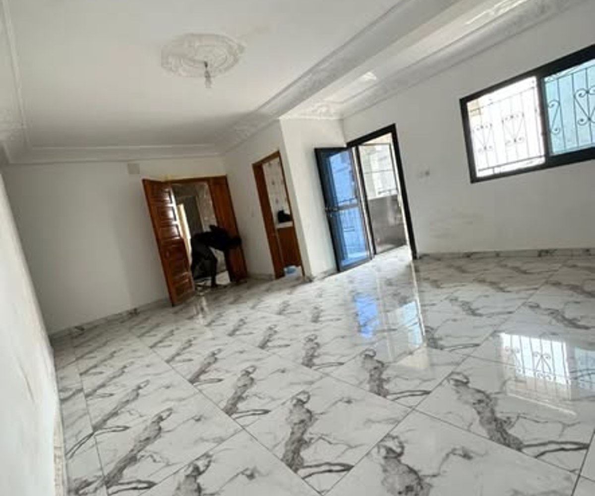 Appartement charismatique à Yassa