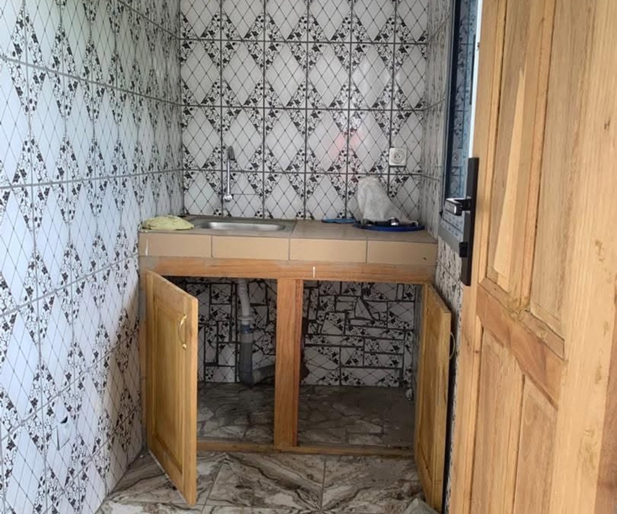 Studio moderne neuf - Village, Douala
