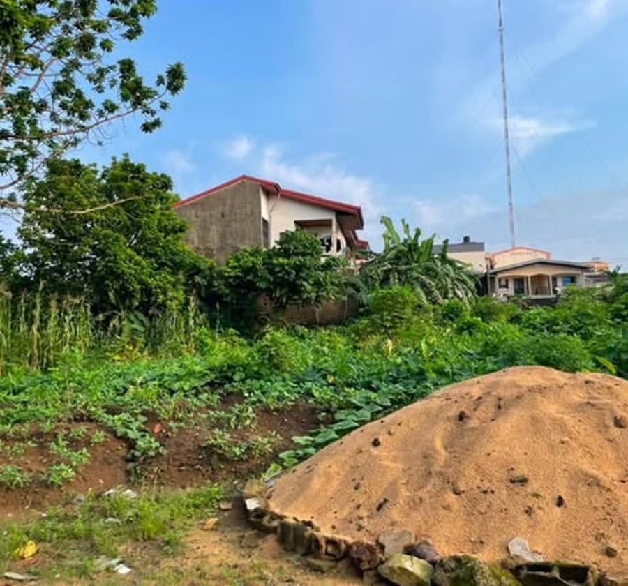 Terrain à vendre à Logbessou