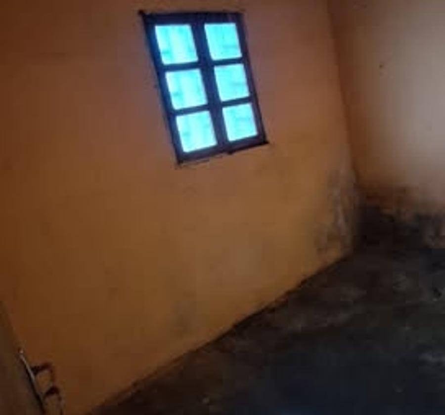 Appartement 3 chambres à Ekoumdoum