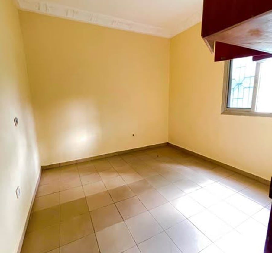 Studio moderne à Etoug-Ebe