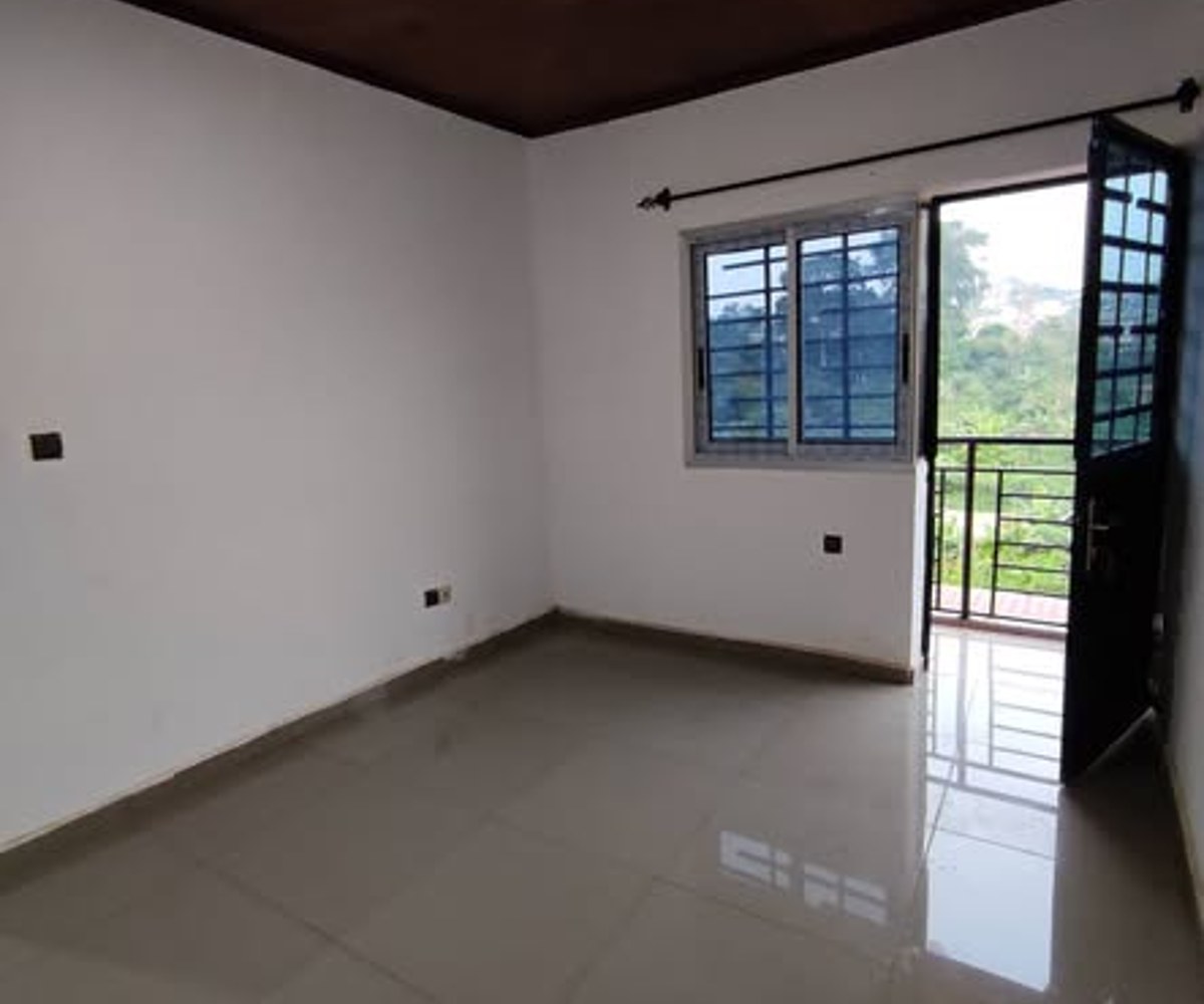 Studio moderne à Biyem-Assi (Jouvence)