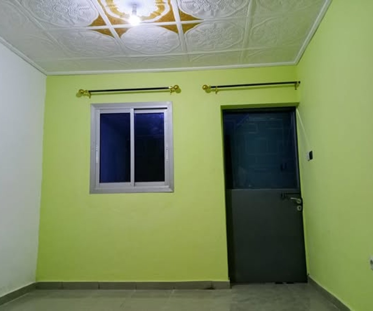 Studio moderne à Yassa