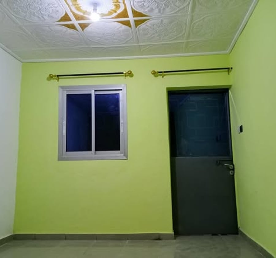 Studio moderne à Yassa