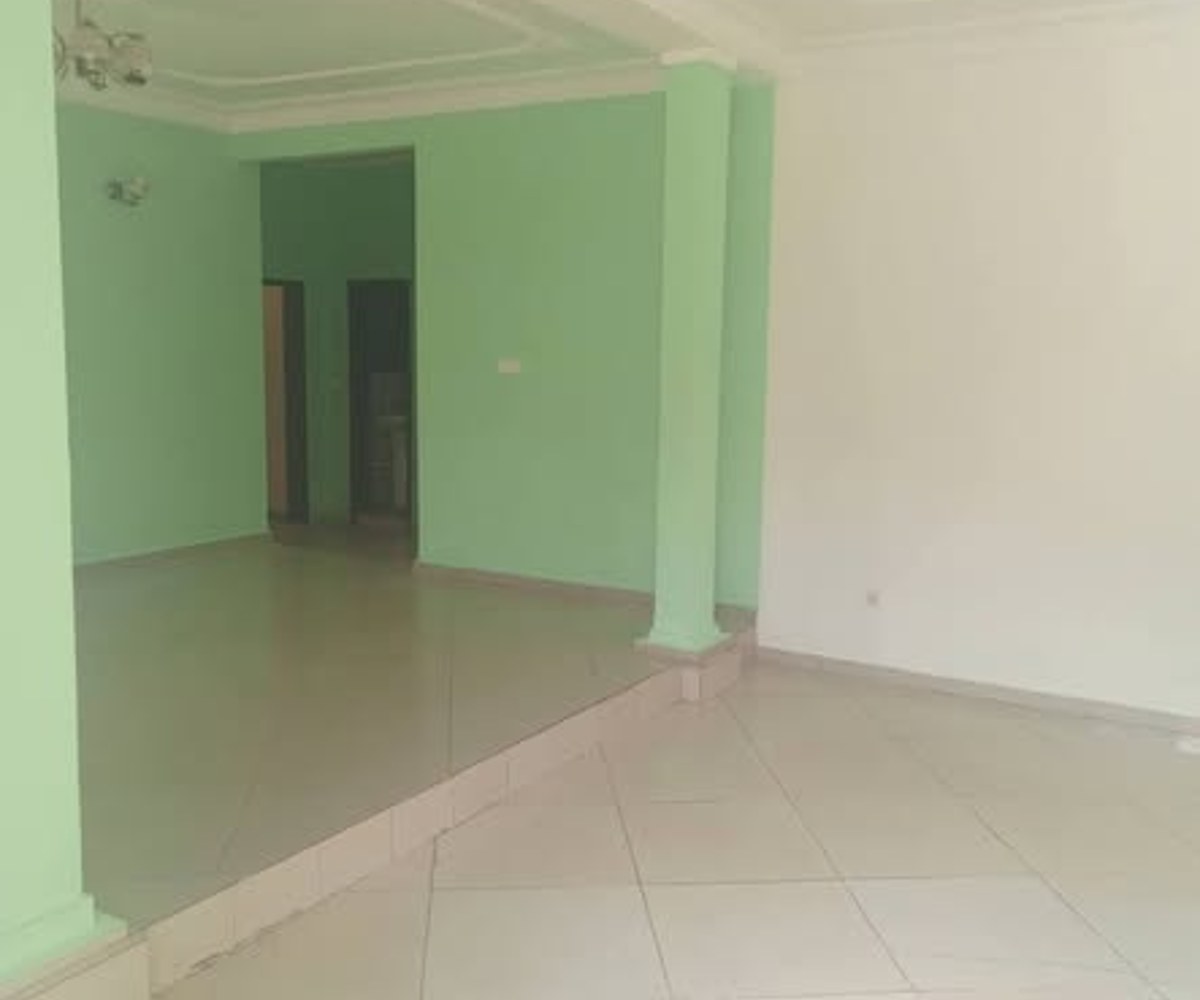 Appartement individuel 2 chambres à Ngousso, Yaoundé - 200 000 F CFA/mois