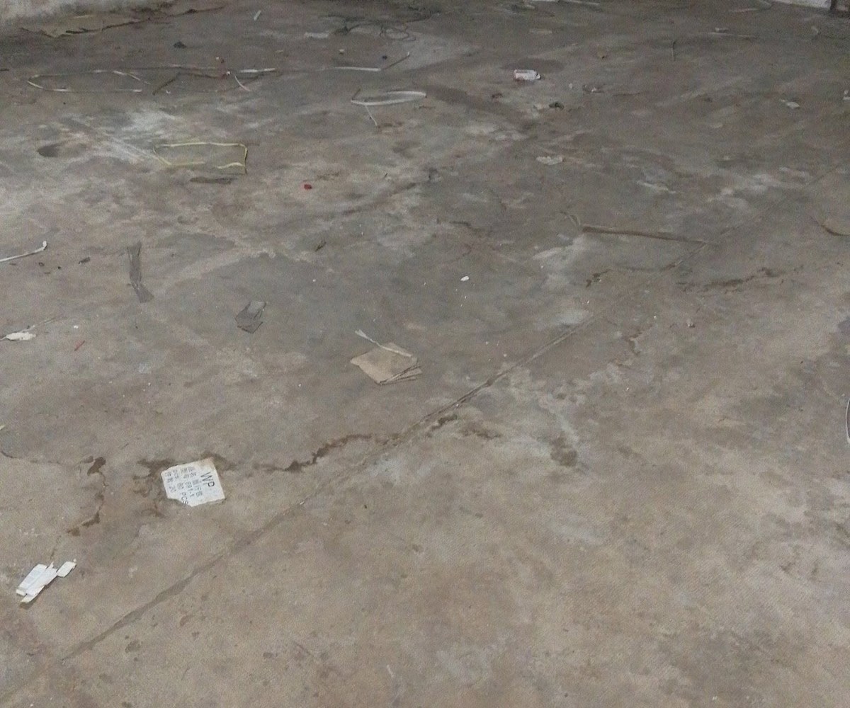 Magasin entrepôt à louer - Yaoundé centre ville