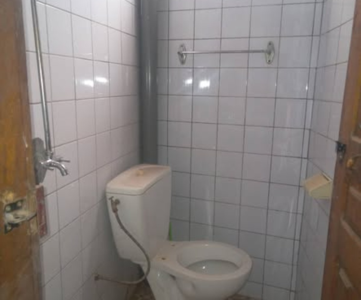 Chambre simple à louer à Jouvence