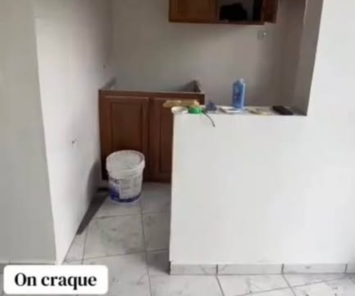 Studio à louer à Odza - Auberge Bleue