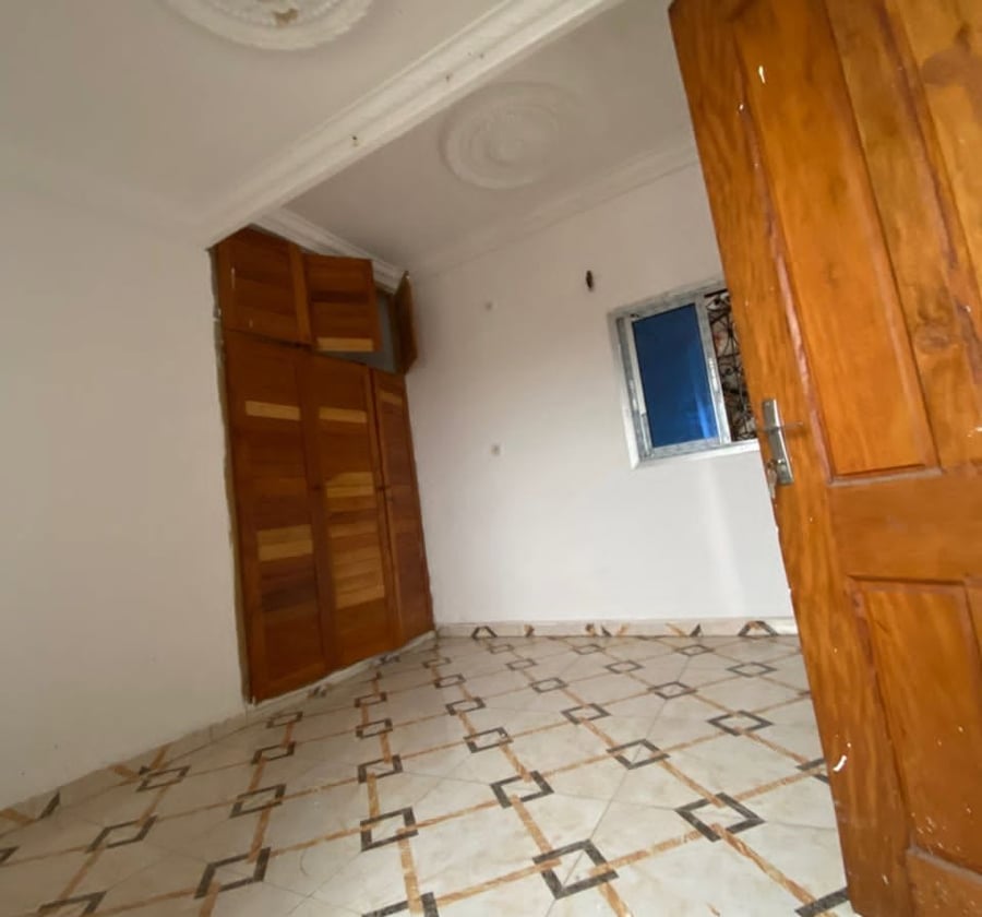 Studio moderne à louer à Kotto