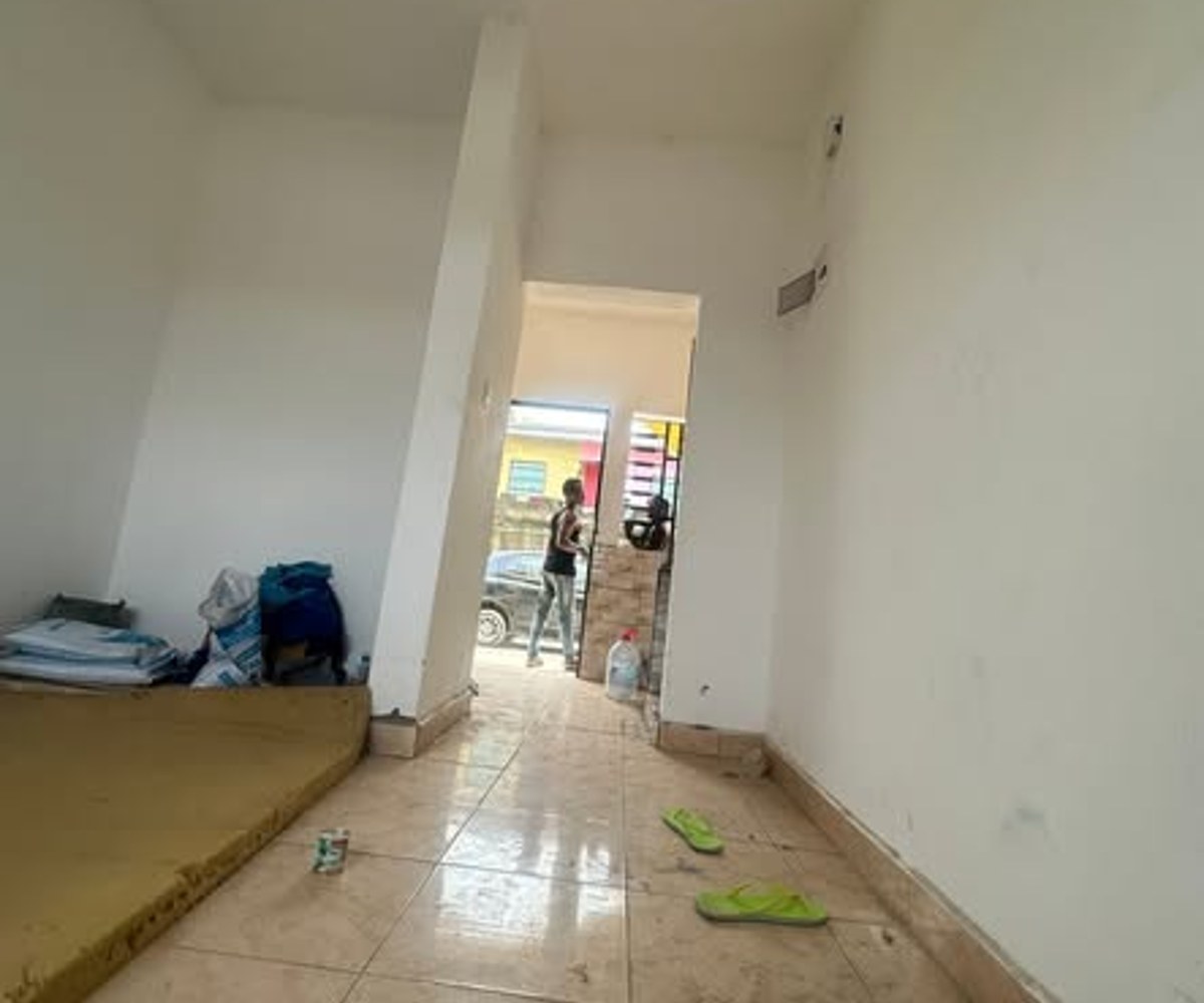 2 chambres modernes à louer - PK15, Douala