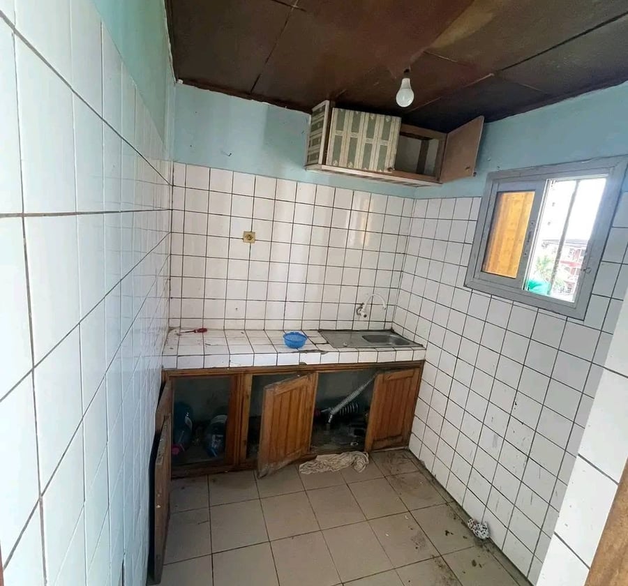 Chambre moderne à louer - Makepe Missoke