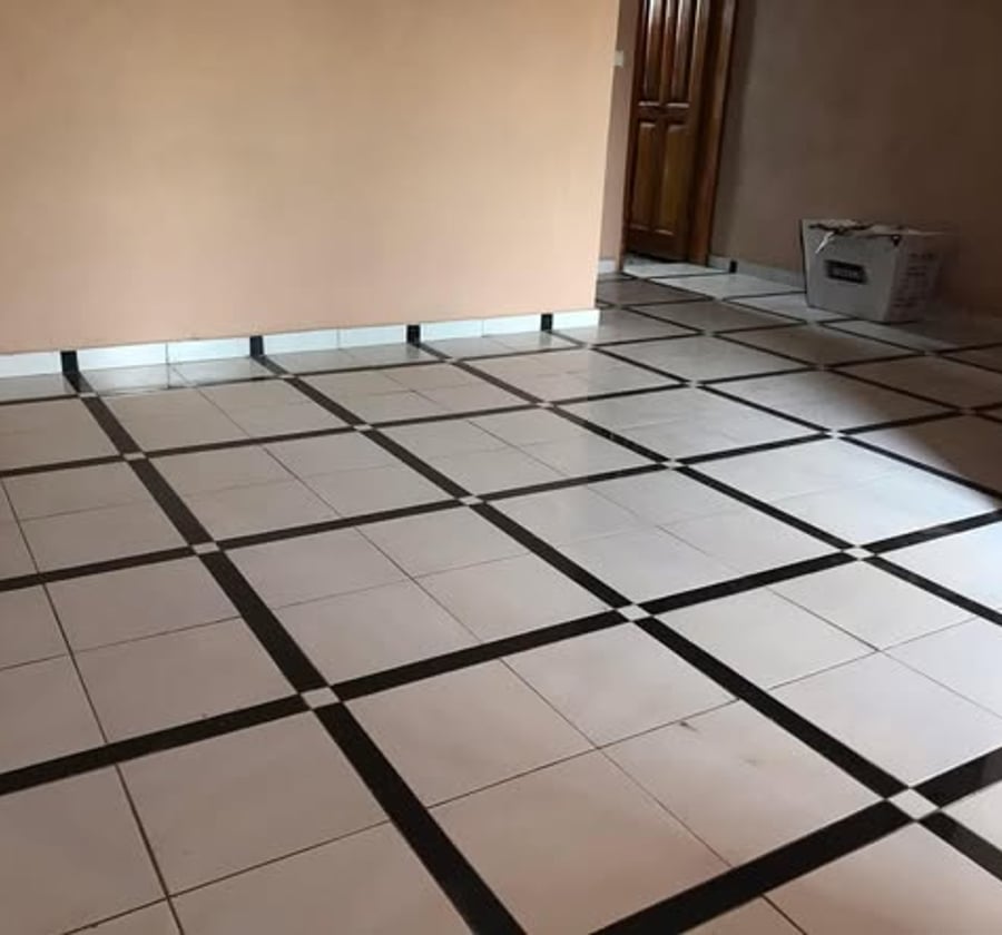 Grand studio moderne à louer – Mimboman