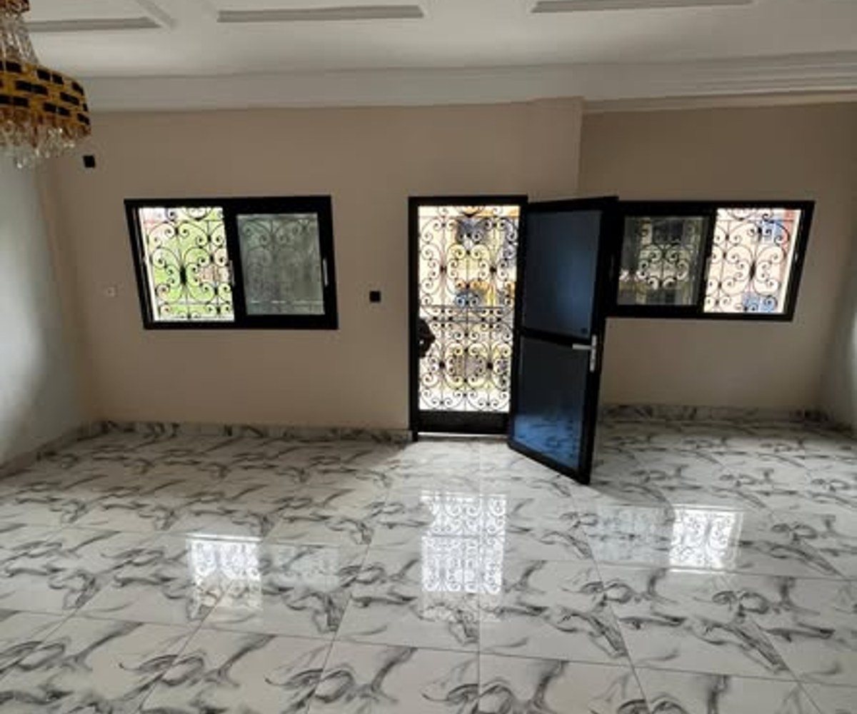 Appartement 3 chambres à louer – Odza, Yaoundé