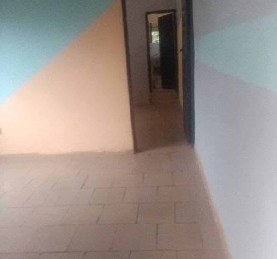 Studio moderne individuel - Emombo, Yaoundé