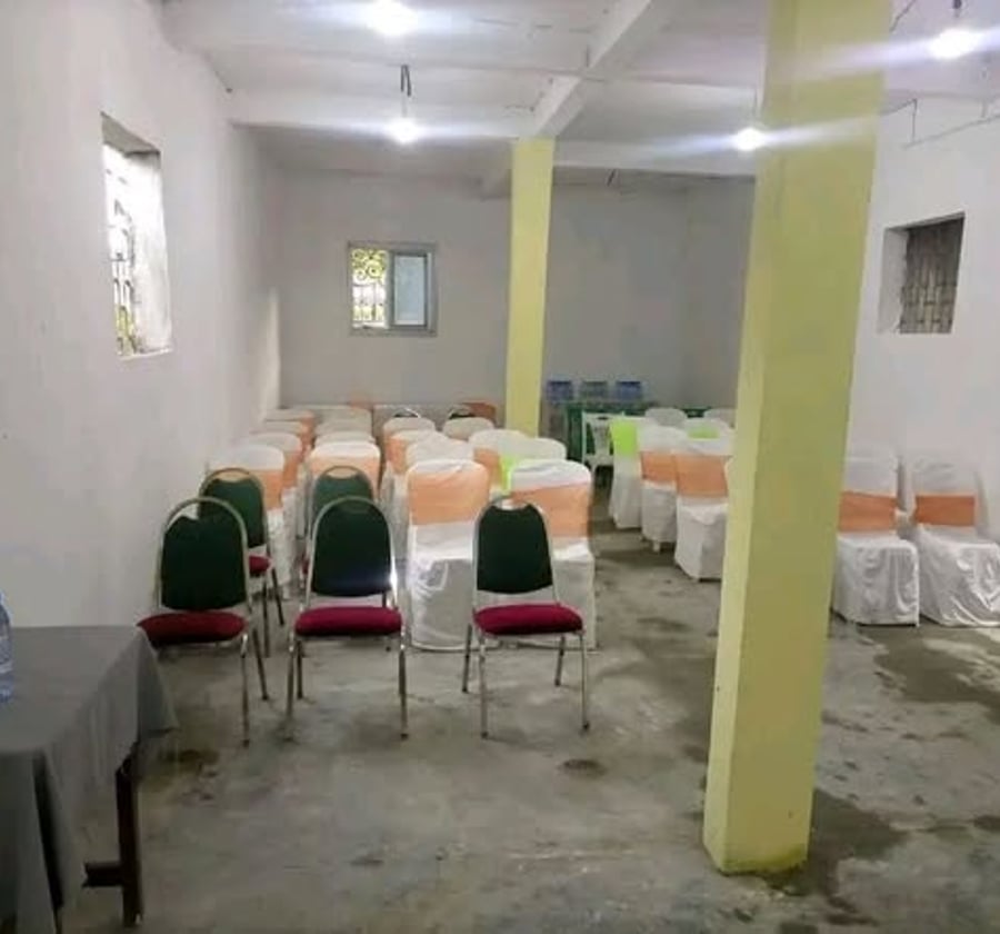 Salle à louer pour Église – Akwa Nord