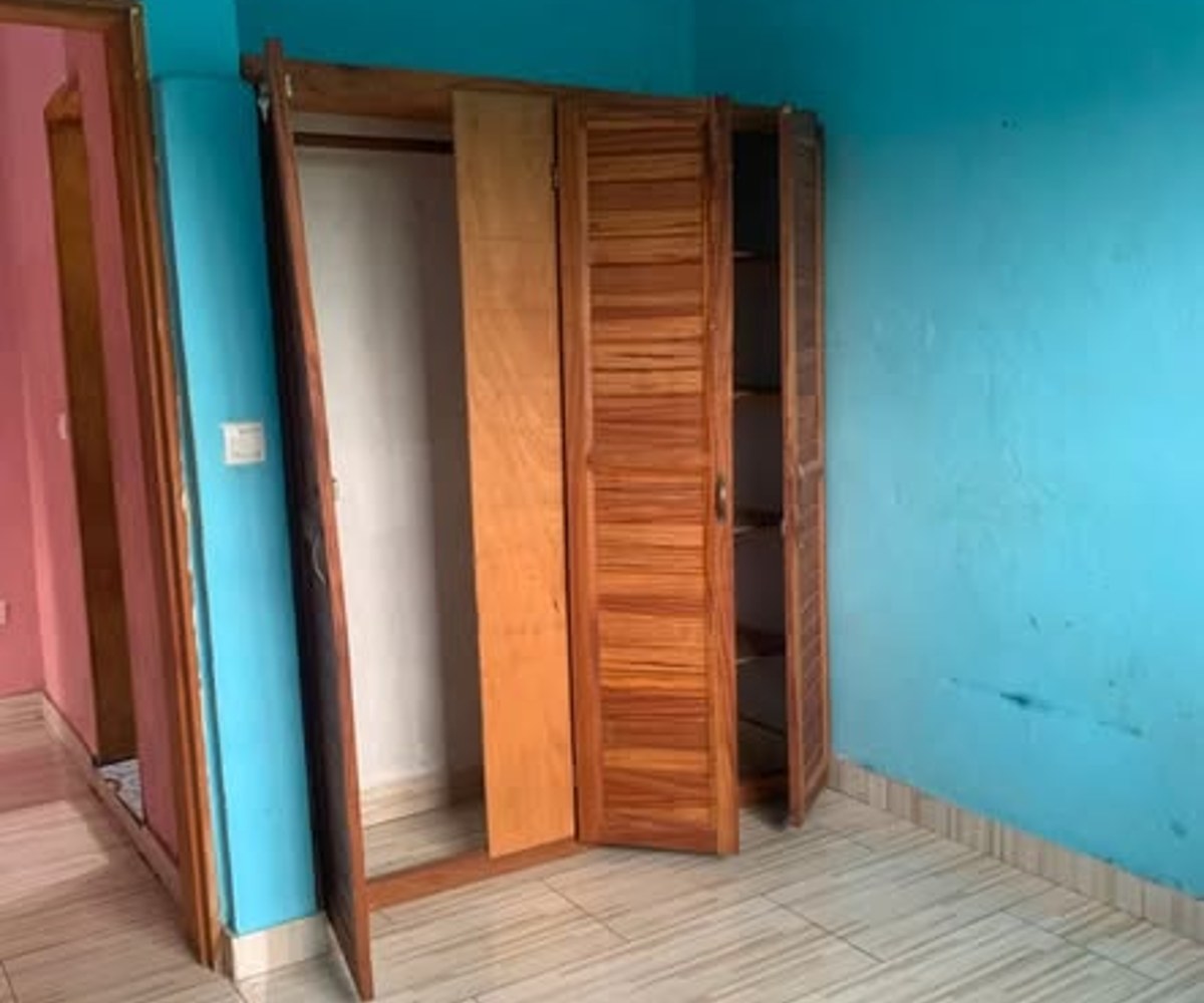 Studio moderne à Ndogpassi