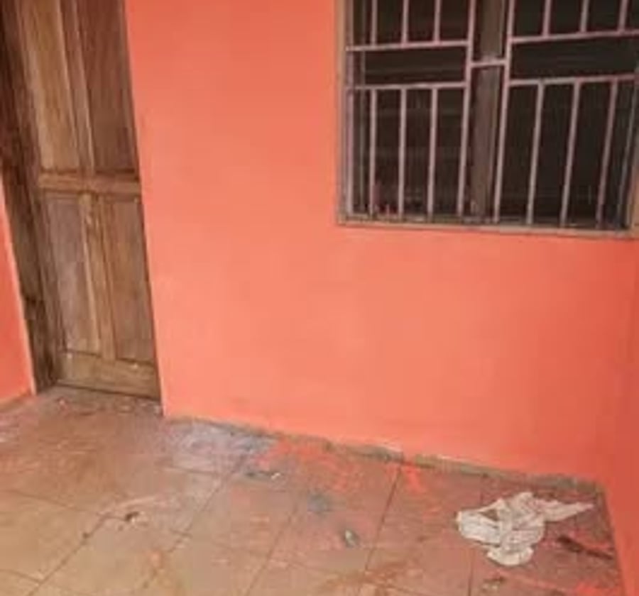 Grande chambre moderne à Mvog-Betsi
