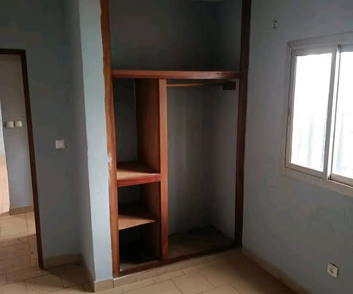 Appartement moderne 2 chambres à louer à Olembe