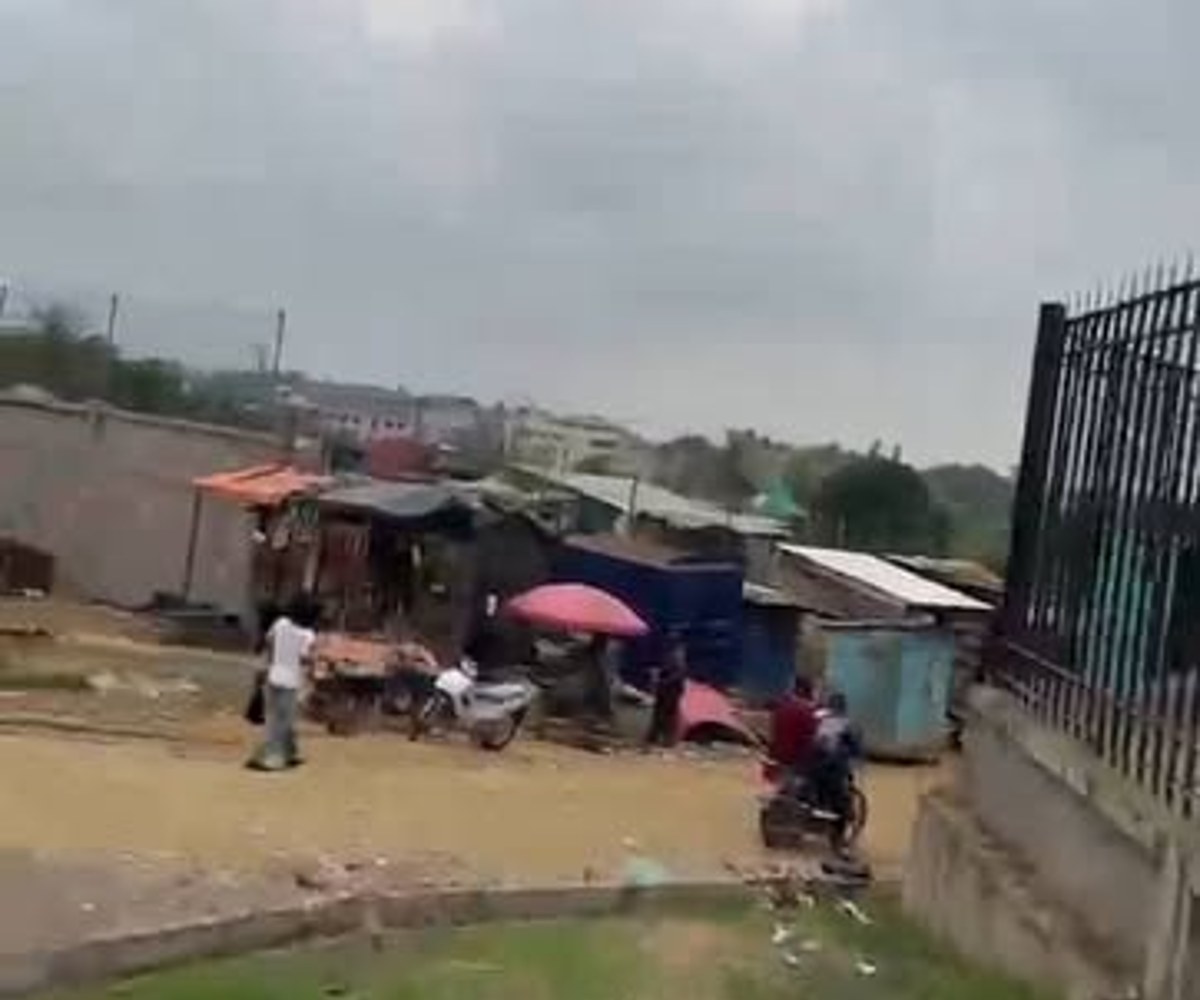 Terrain à vendre - Yassa, Douala - 2000 m²