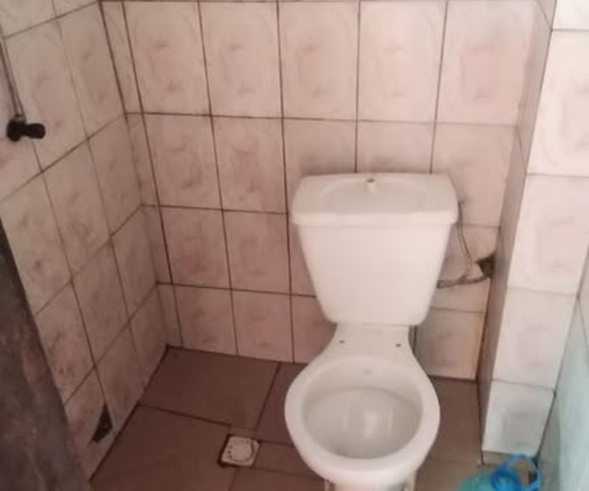 Chambre moderne à Ngousso