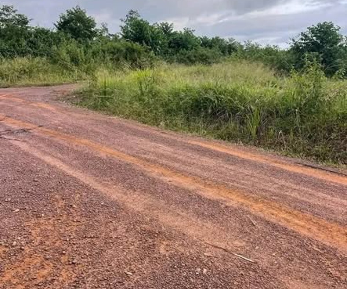 Terrain à Odza - 5000 m² titré, 10 000 FCFA/m²
