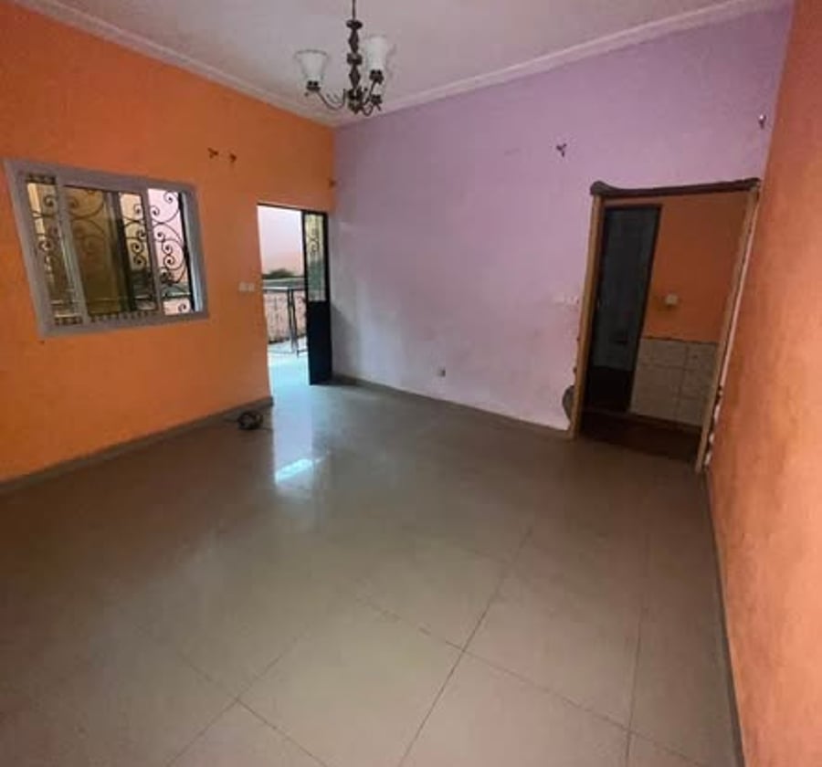 Appartement moderne à louer à Etoug-Ebe