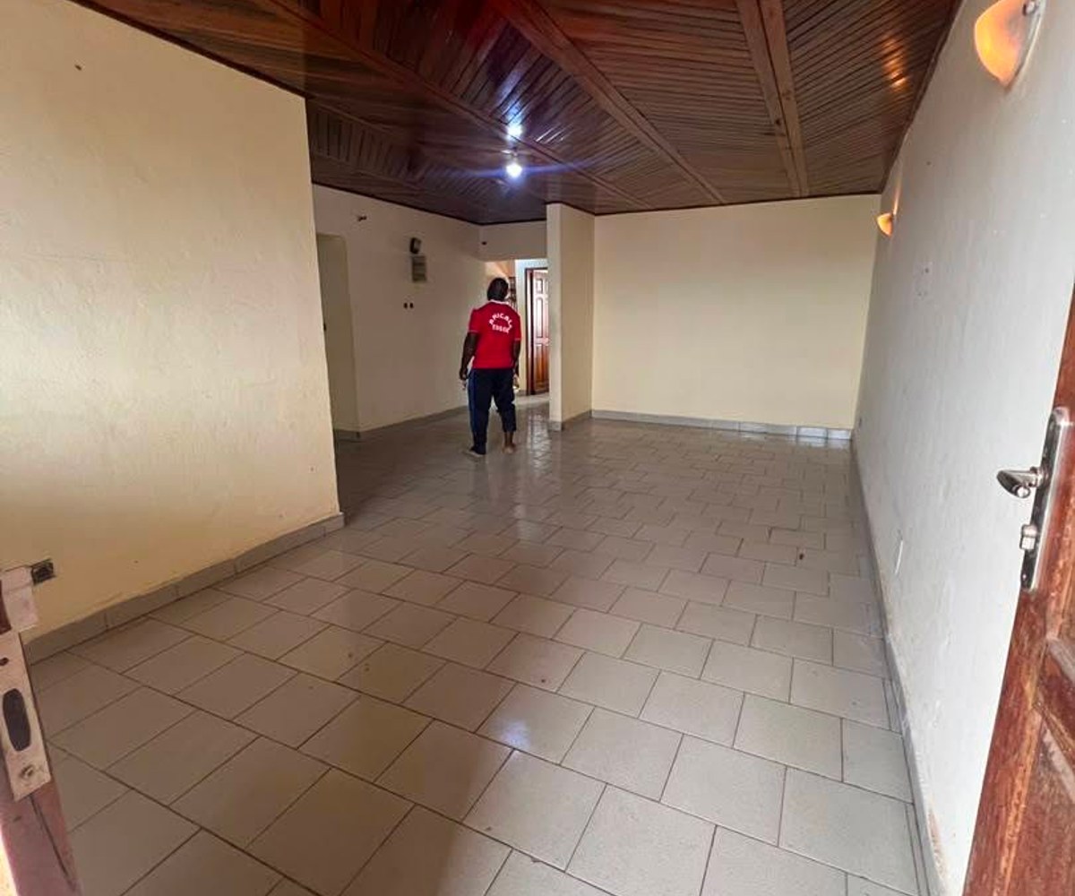 Appartement moderne à louer à Étoug-Ébé