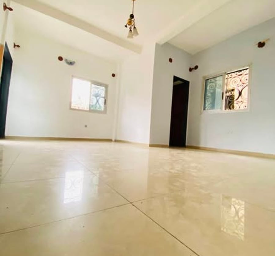 Joli appartement moderne à Ndogpassi 2
